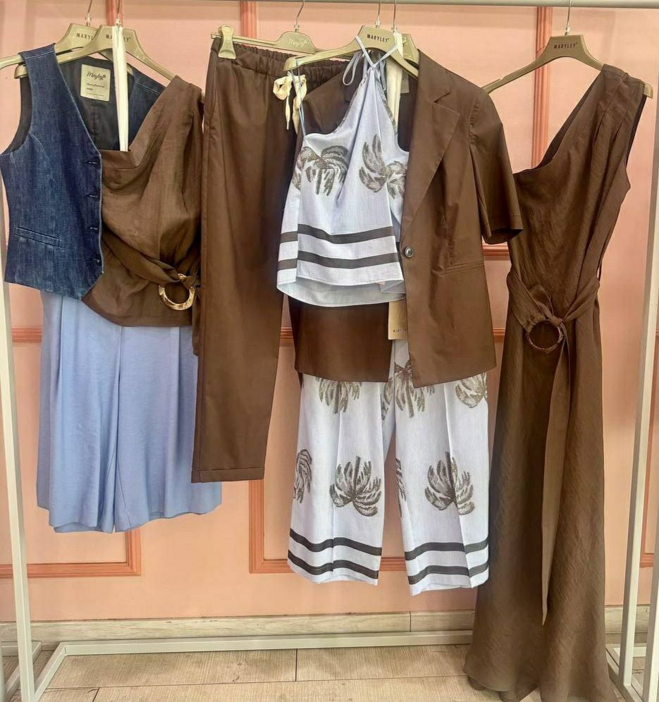 Одежда с фабрики в Болонье